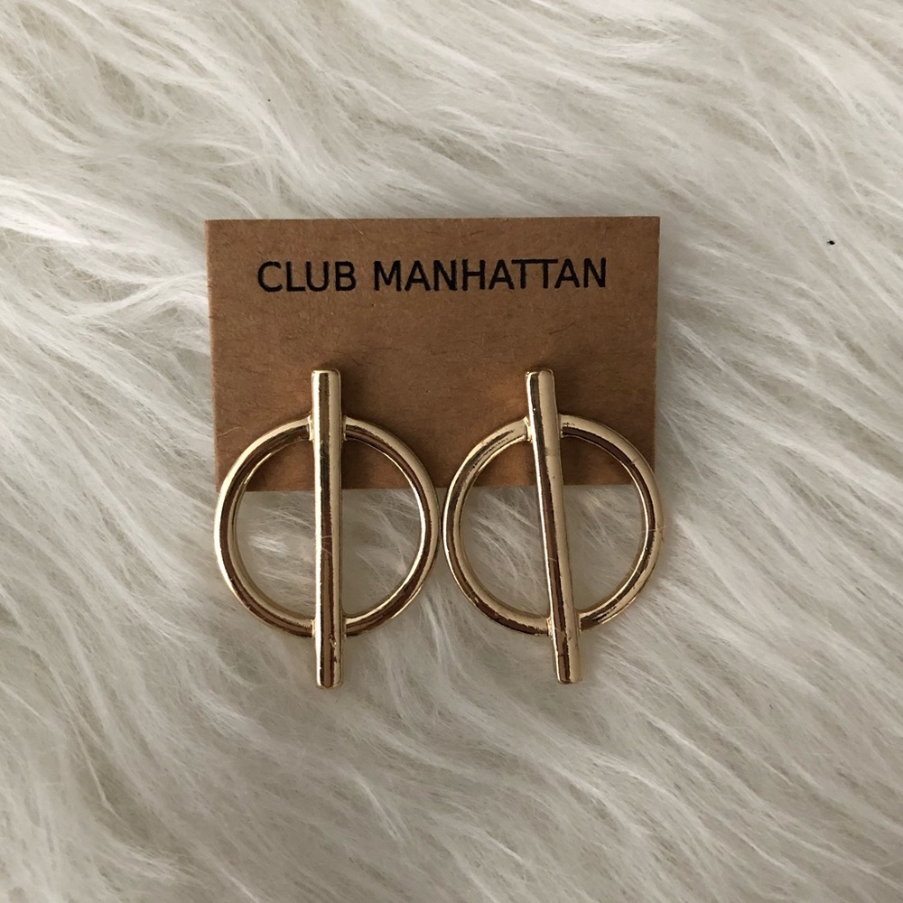 Club Manhattan Bold Cosmo Earrings